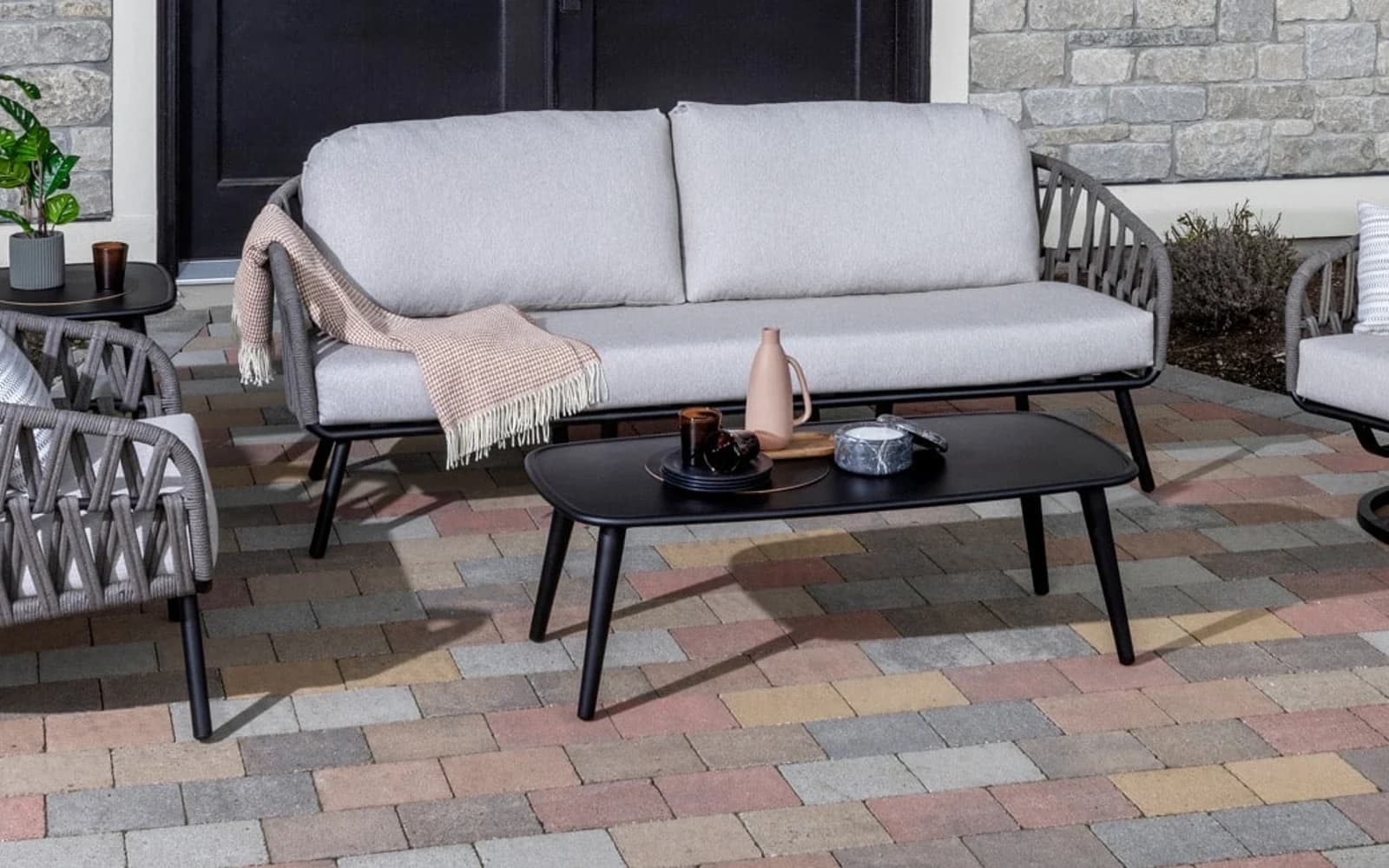 Ratana Hamptons Collection furniture in a modern Pacific Northwest outdoor living setting.