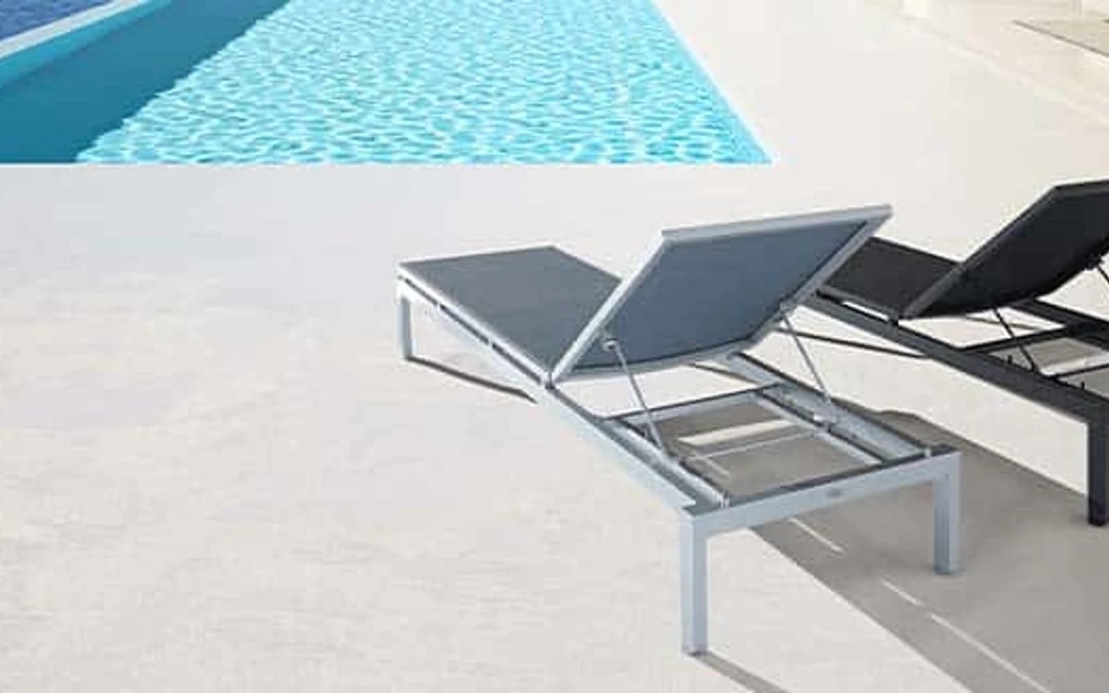 Ratana Toscana Collection furniture in a modern Pacific Northwest outdoor living setting.