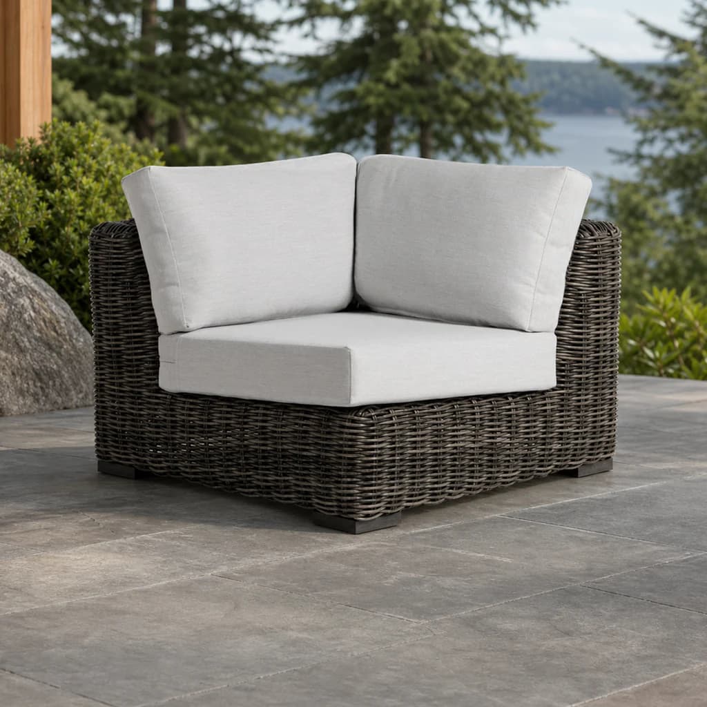 Ratana FN61253-N Cubo corner sectional module on a Pacific Northwest terrace.