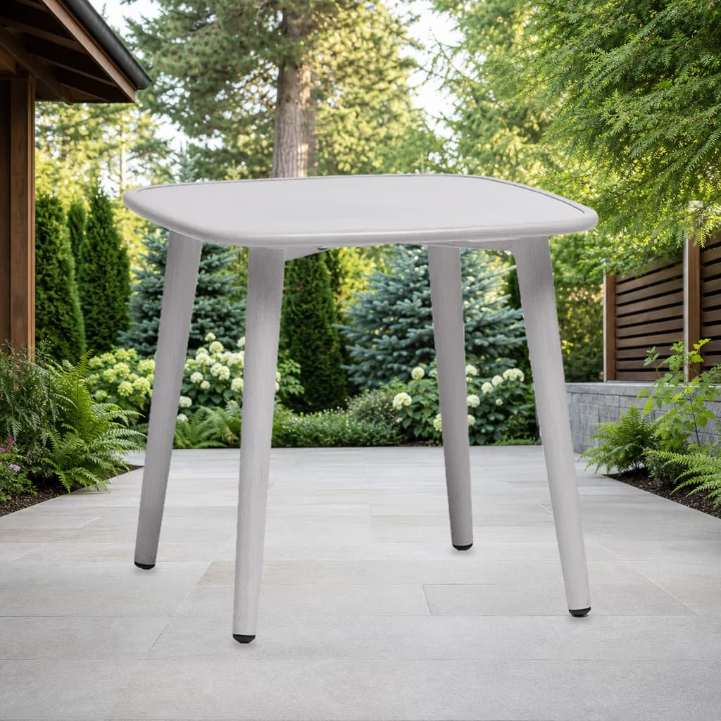Ratana FN61305 Lineas end table in a premium Pacific Northwest garden patio setting.