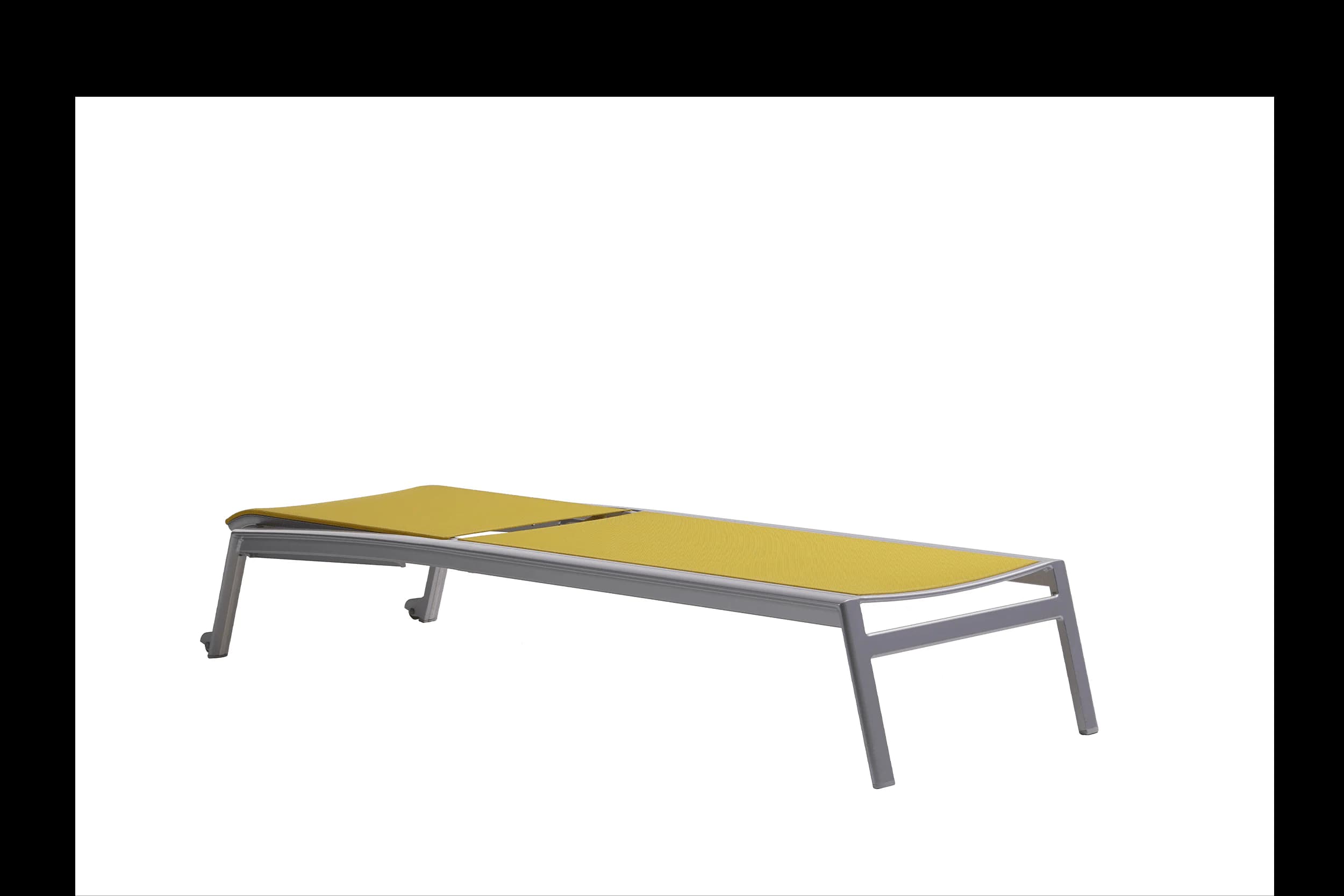 Lyon Lounger w/wheels, product view 2
