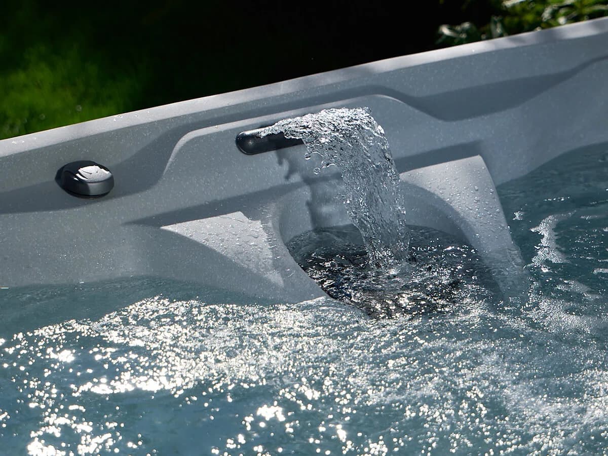 Freeflow Spas Excursion product view 5