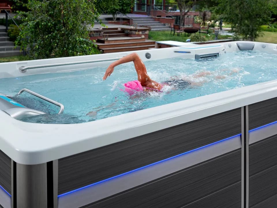 Endless Pools E500 Fitness System product view 3