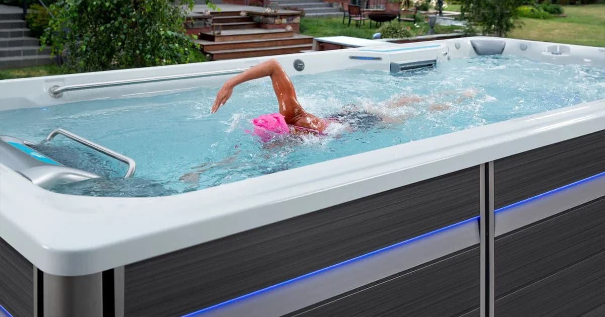 Endless Pools E700 Fitness System product view 1