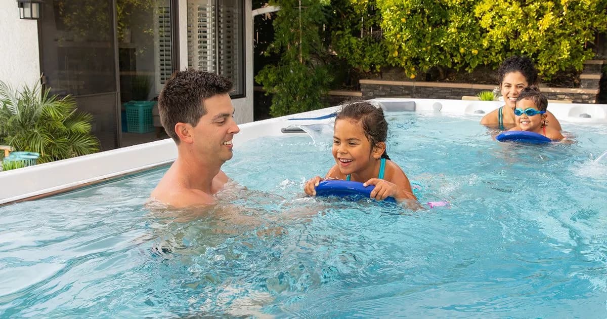 Endless Pools R200 RecSport product view 1