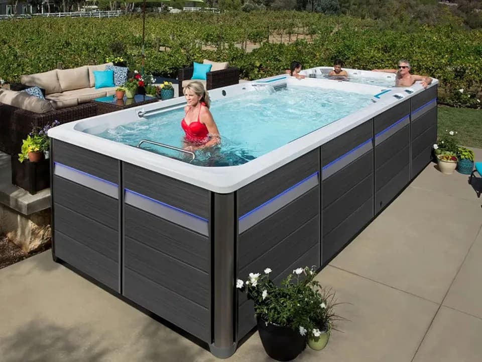 Endless Pools X2000 SwimCross Exercise System product view 3