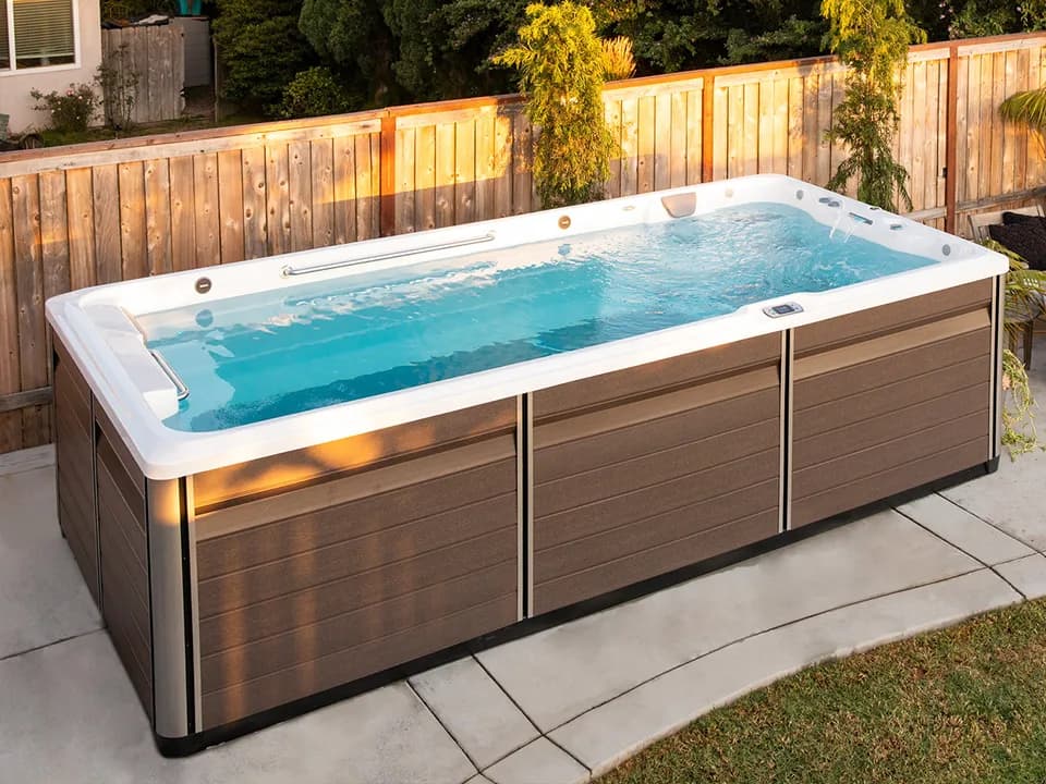 Endless Pools X500 SwimCross Exercise System product view 4